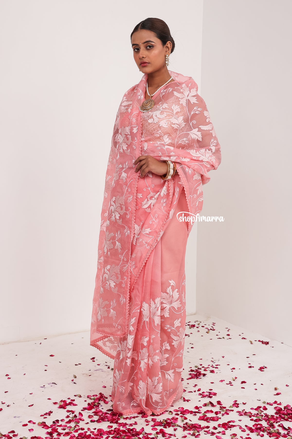 Sukoon-e-Gulabi Organza Saree
