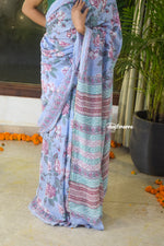Load image into Gallery viewer, Blush on Blue Ruhi Silk Saree

