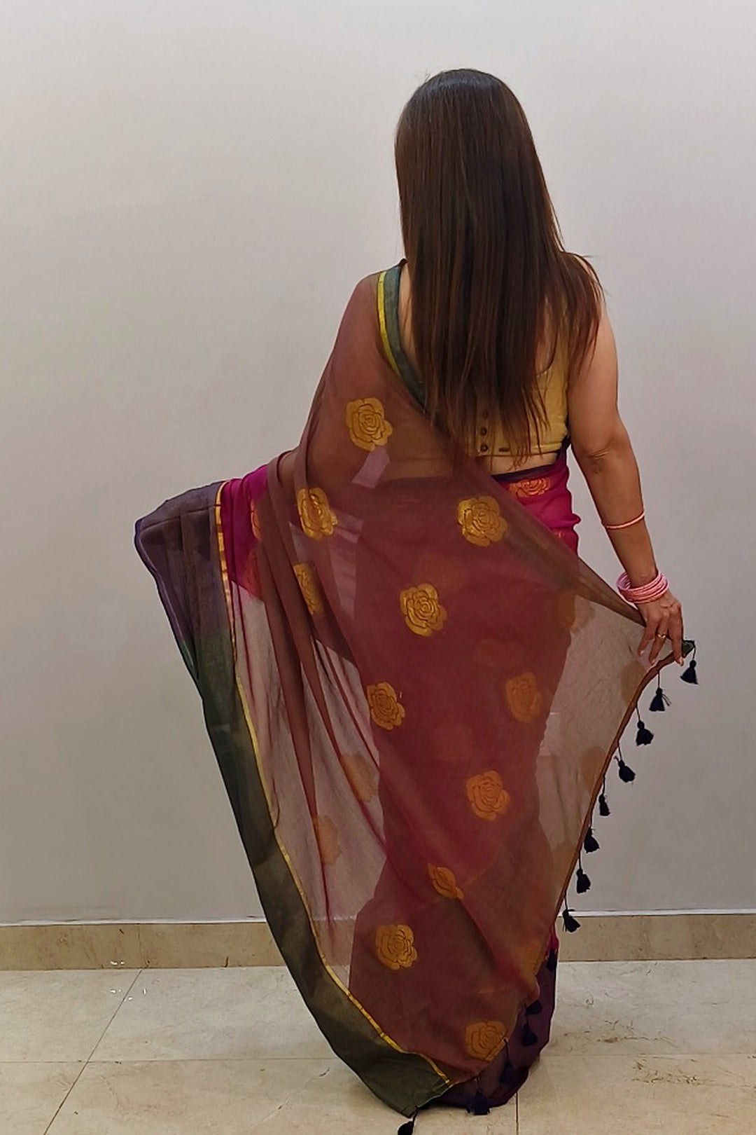 Gulabi Shaam Mul Saree