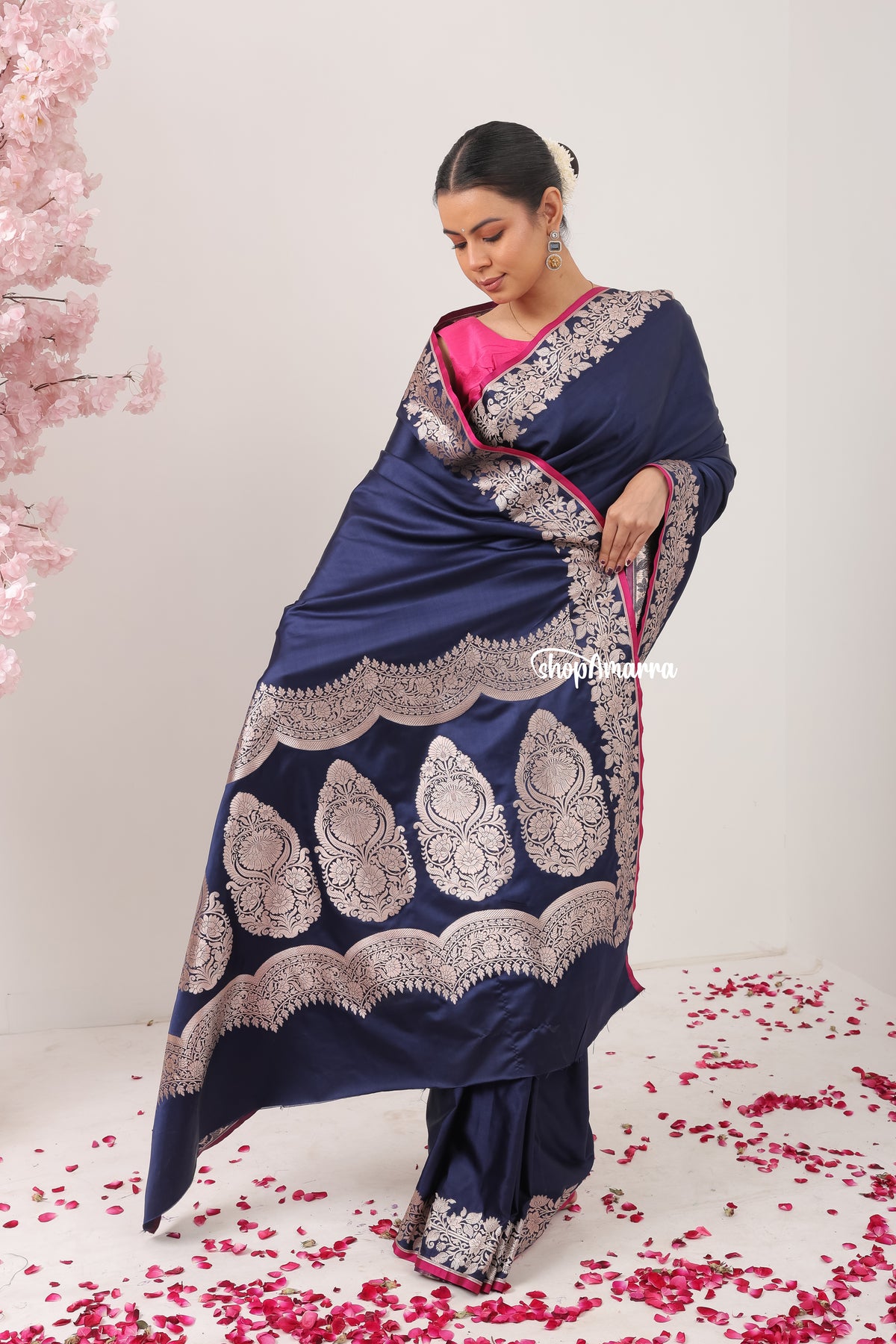Neel Gulabi Banarasi Silk Saree
