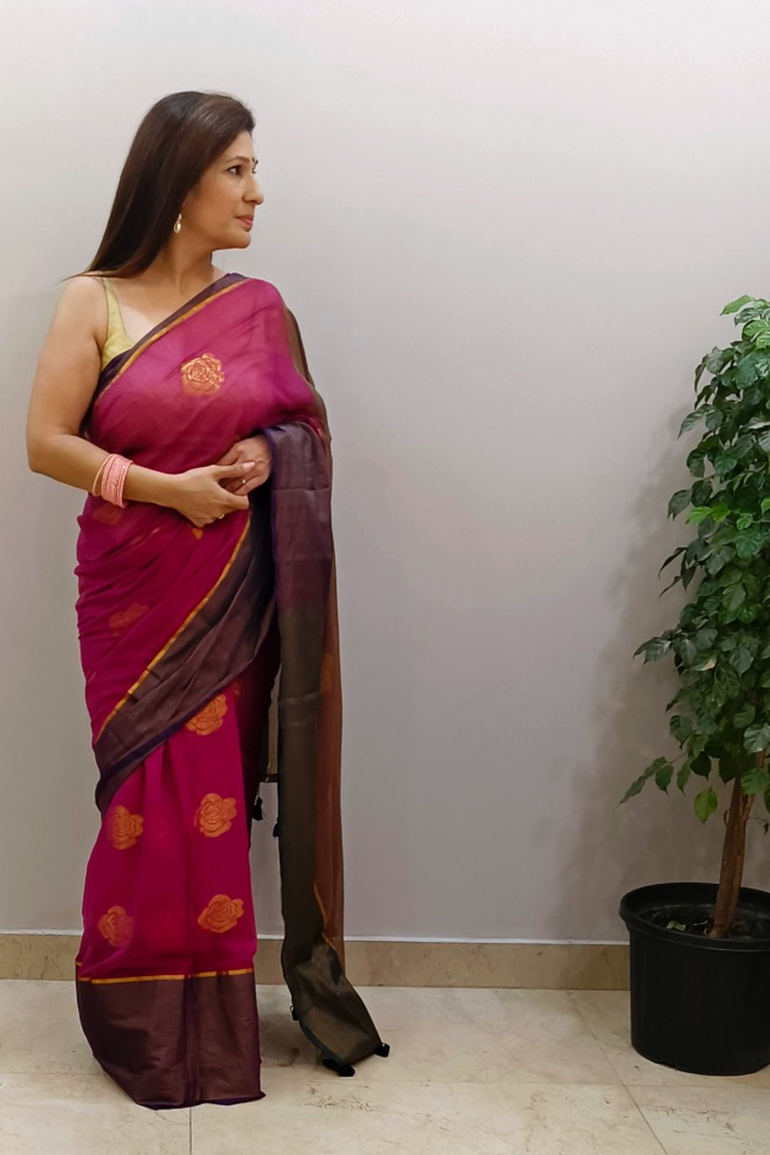 Gulabi Shaam Mul Saree