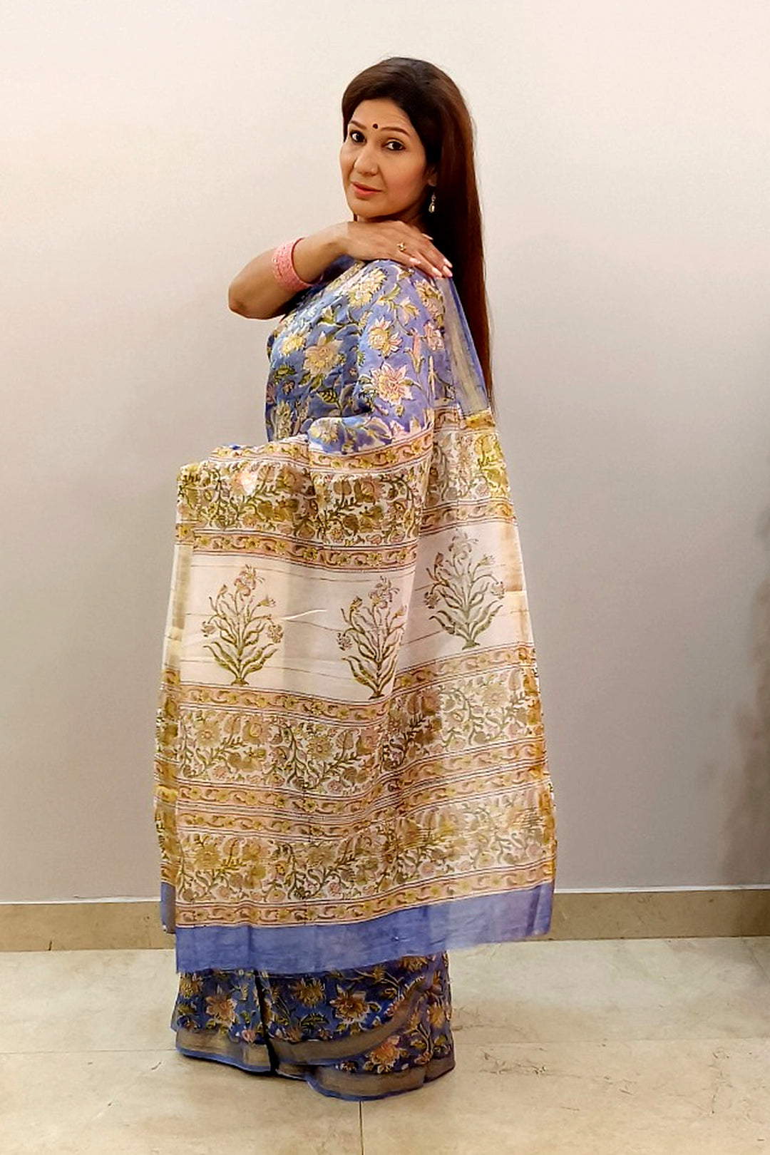 Neel Bahar Maheshwari Saree