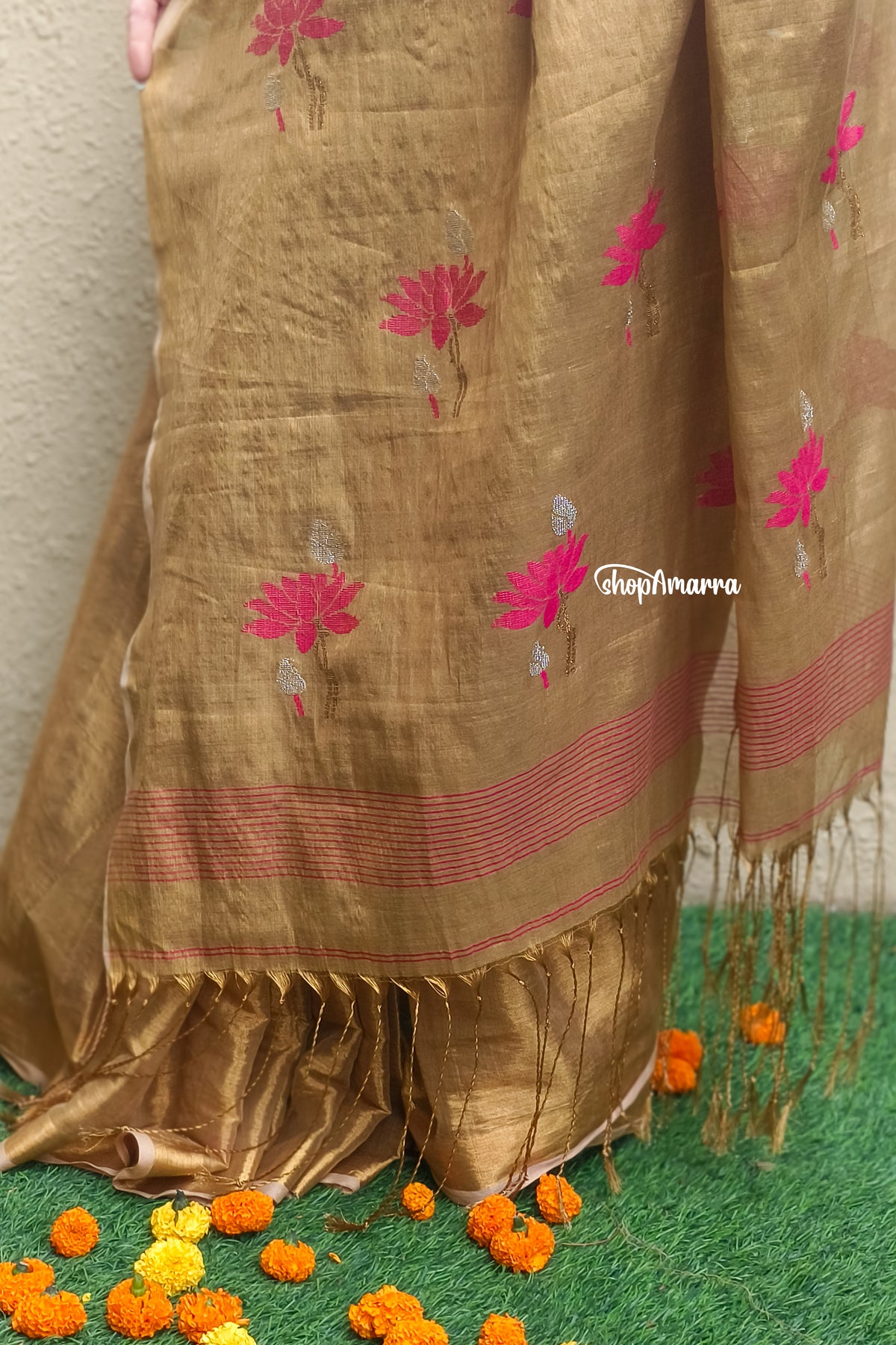 Dessert Bloom Tissue Linen Saree